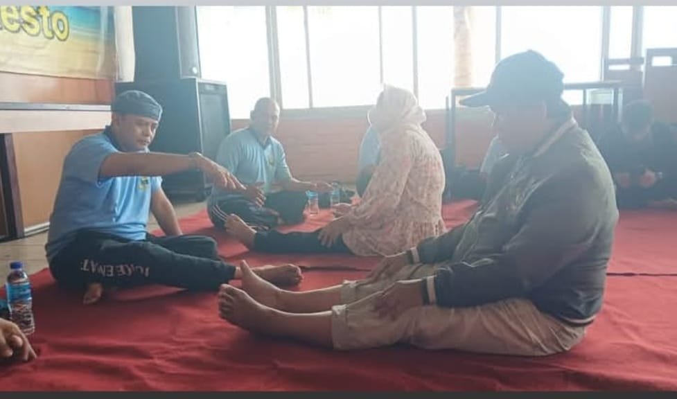 Bakti Sosial Pengobatan di Pantai Benoa Patra Balikpapan
