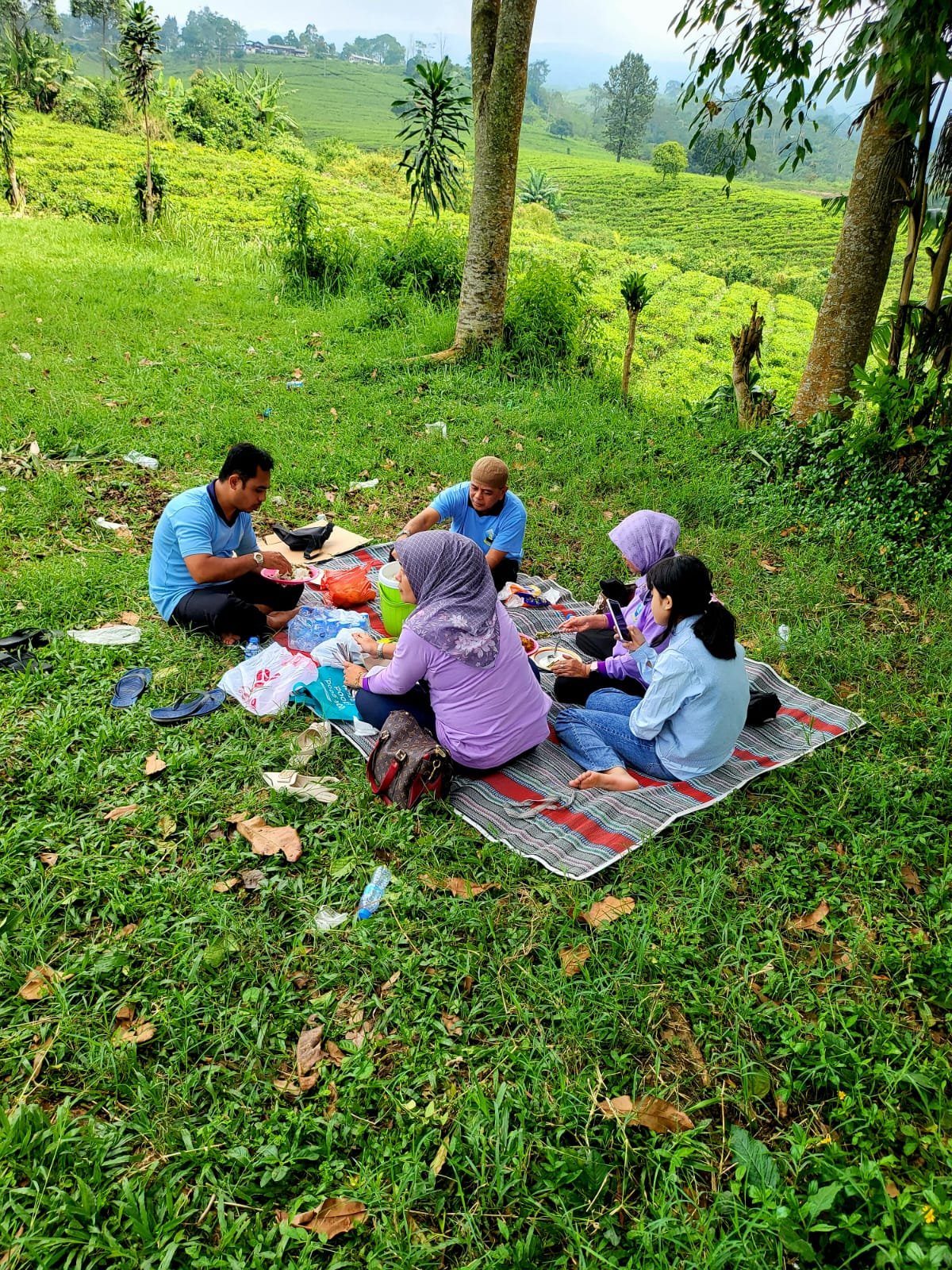 Evaluasi PPOTD Satya Buana Cabang Bandung 01 Mei 2025 di Kebun Teh Ciater Kab. Subang Bandung